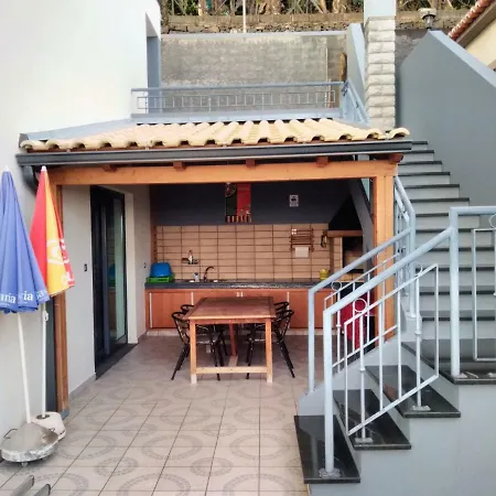 Casa Marisa, By Madeira-alojamentolocal & Exp. Holiday home Ponta do Sol (Madeira)